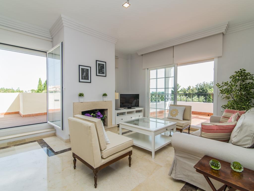 River Garden Spacious Penthouse Марбеля Екстериор снимка