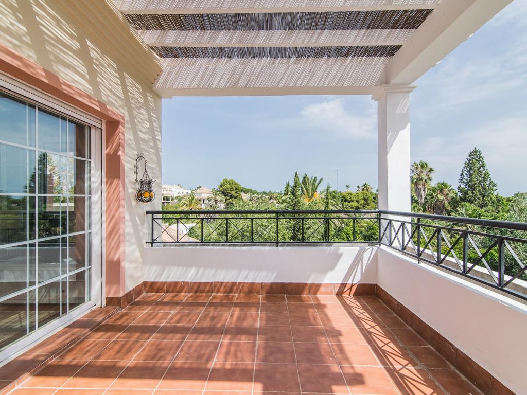 River Garden Spacious Penthouse Марбеля Екстериор снимка