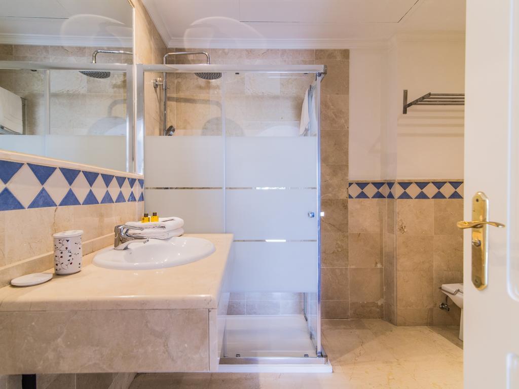 River Garden Spacious Penthouse Марбеля Екстериор снимка